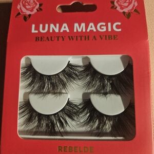 Luna Magic Black Face Mask Accessories